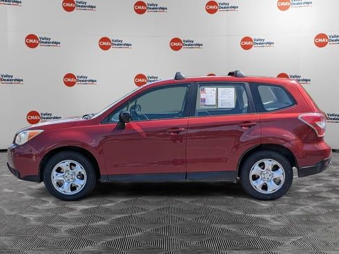 Used 2015 Subaru Forester 2.5i AWD/4WD image 8