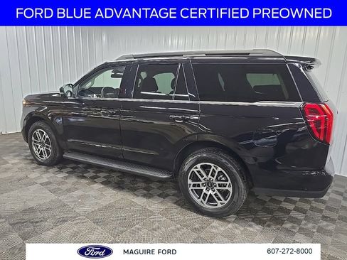 Certified 2025 Ford Expedition Active AWD/4WD image 5