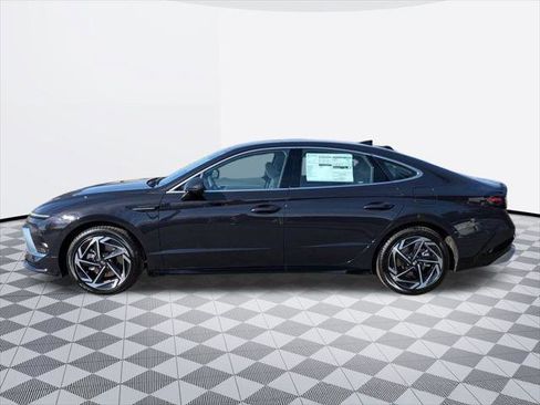 New 2026 Hyundai Sonata SEL image 3