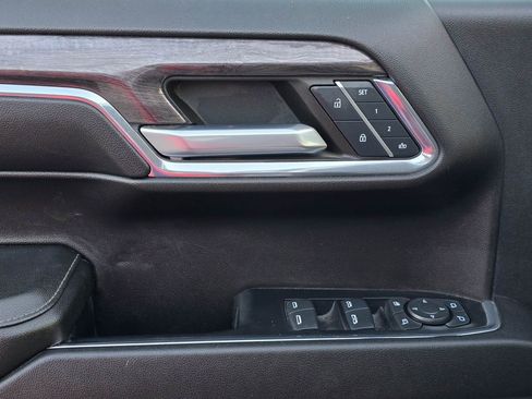 Certified 2024 Chevrolet Silverado 1500 LTZ w/ LTZ Premium Package image 11