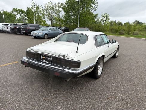 Used 1992 Jaguar XJS V12 Coupe RWD image 6
