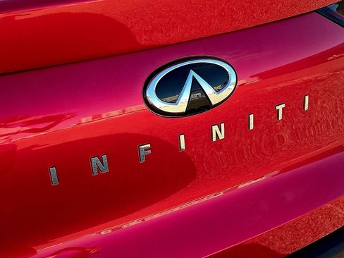 Used 2023 INFINITI QX55 Sensory w/ Lighting Package AWD/4WD image 12