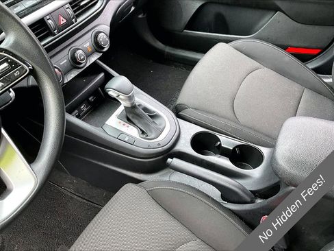 Used 2023 Kia Forte LXS FWD image 10