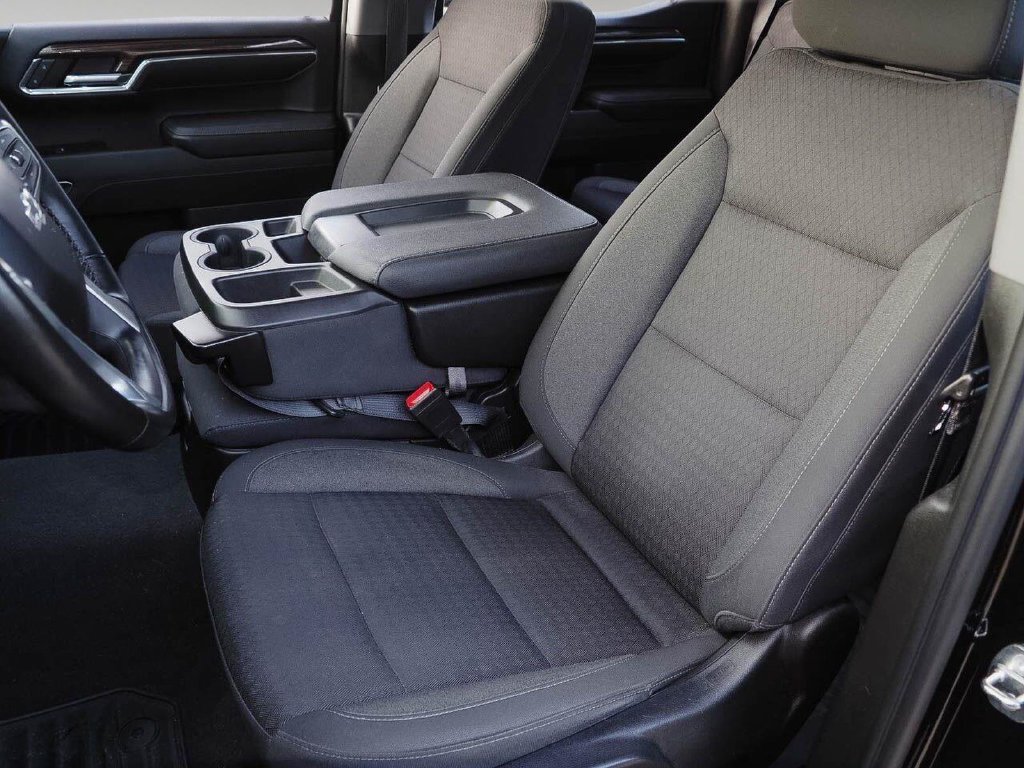 Certified 2023 Chevrolet Silverado 1500 RST AWD/4WD image 26