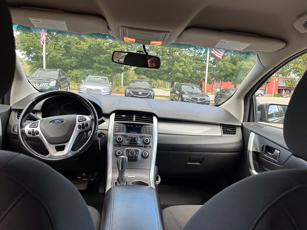 Used 2013 Ford Edge SEL AWD/4WD image 22