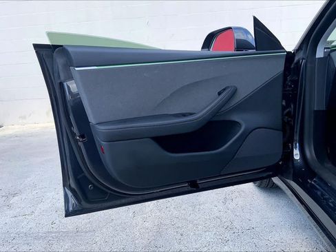 Used 2025 Tesla Model 3 Long Range RWD image 26