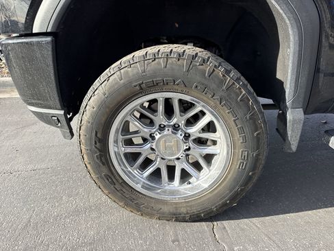 Used 2020 GMC Sierra 3500 Denali w/ Denali Ultimate Package image 16