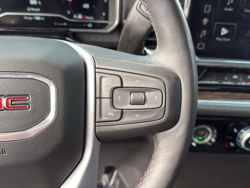 Used 2022 GMC Sierra 1500 Elevation w/ X31 Off-Road Package image 17