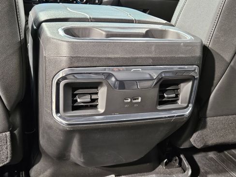 Used 2023 Chevrolet Silverado 1500 LTZ AWD/4WD image 37