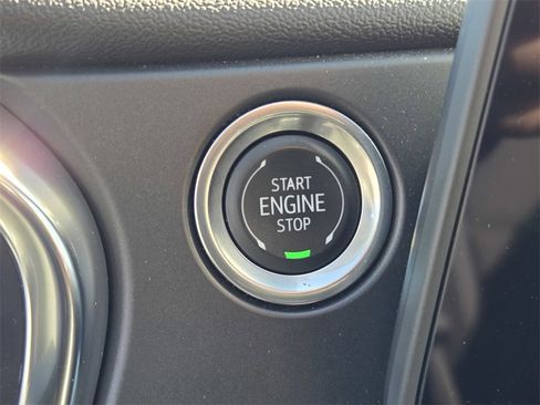 Used 2025 Chevrolet Blazer LT image 19