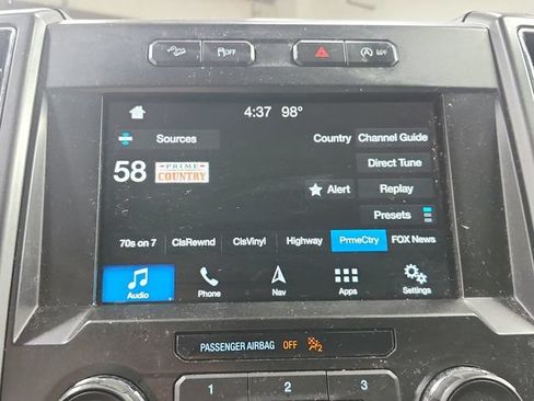 Used 2018 Ford F150 XLT w/ Equipment Group 302A Luxury AWD/4WD image 14