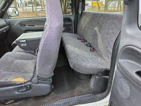 Used 2001 Dodge Ram 1500 Truck 2WD Quad Cab image 13