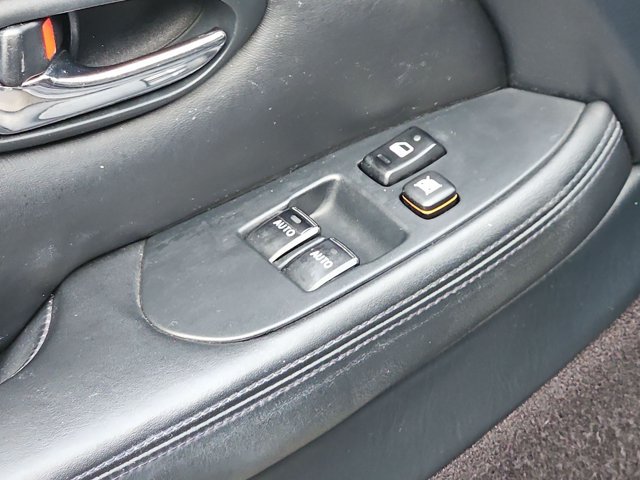 Used 2004 Lexus SC 430 Convertible RWD image 20