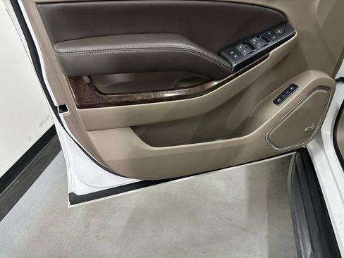 Used 2018 Chevrolet Tahoe LT RWD image 40