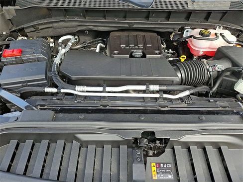 Used 2023 Chevrolet Silverado 1500 LT image 27