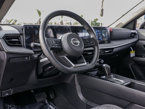 New 2026 Nissan Kicks SV image 16