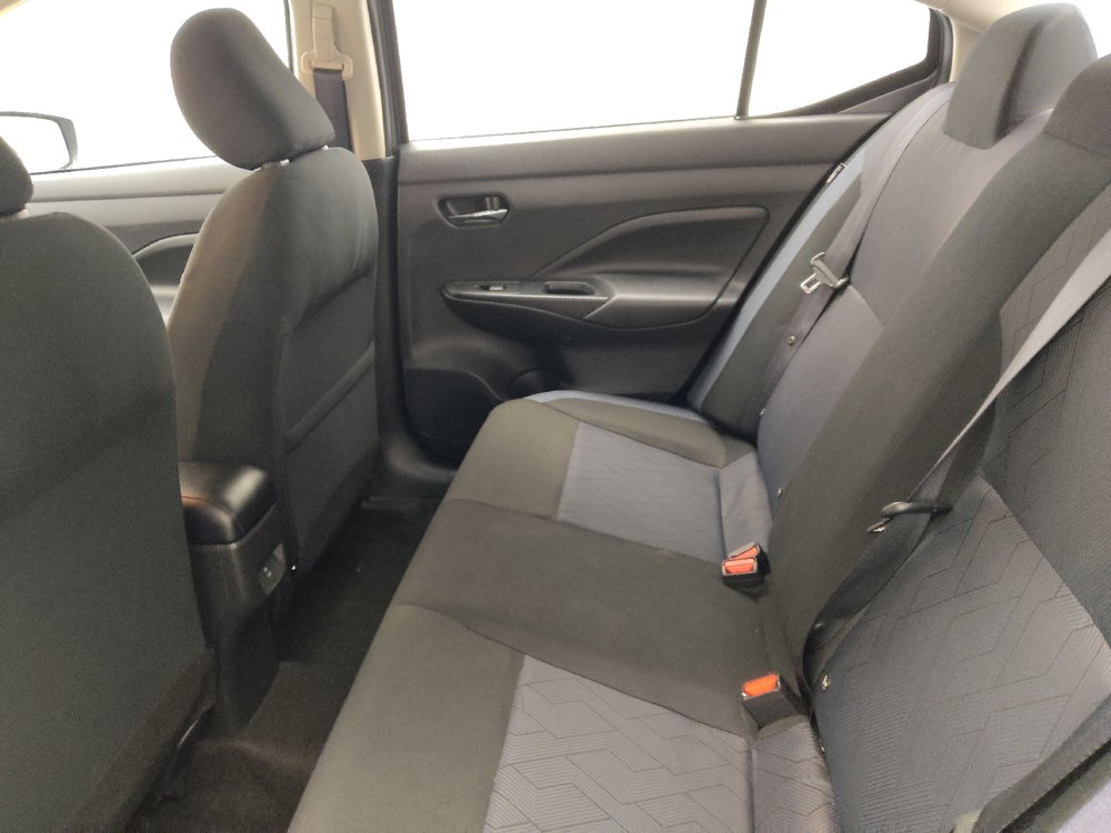 Used 2025 Nissan Versa SV w/ Trunk Package FWD image 18