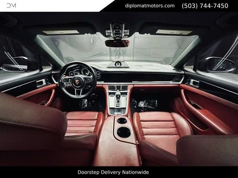Used 2018 Porsche Panamera 4S AWD/4WD image 45