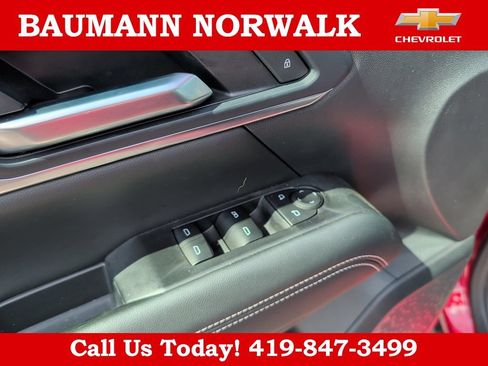 Used 2025 GMC Terrain Elevation AWD/4WD image 16