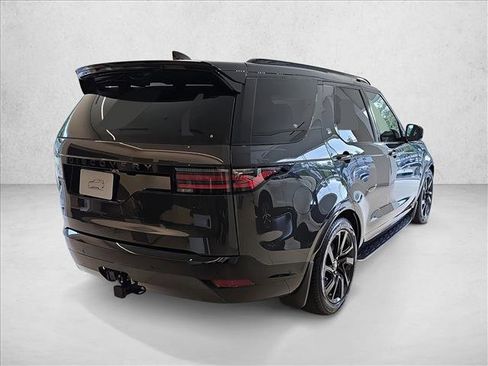 Used 2025 Land Rover Discovery Dynamic SE AWD/4WD image 5