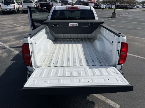 Used 2022 Chevrolet Colorado W/T w/ WT Convenience Package RWD image 22