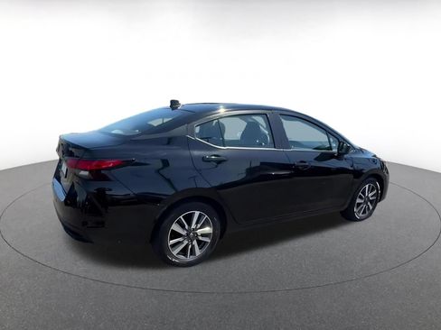 Used 2025 Nissan Versa SV FWD image 15