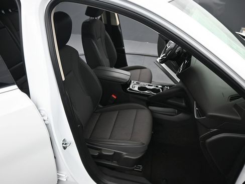 Used 2023 Buick Envision Preferred image 19