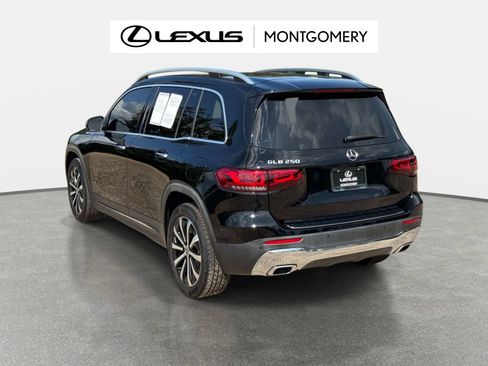 Used 2023 Mercedes-Benz GLB 250 image 5