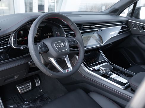 New 2026 Audi SQ7 Prestige AWD/4WD image 10