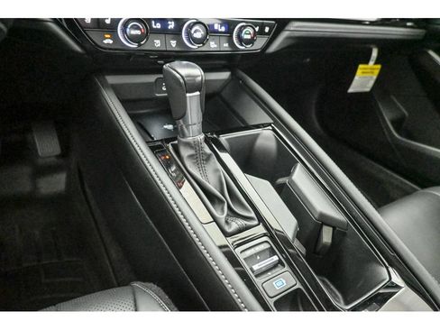 Used 2023 Honda Accord Touring image 16