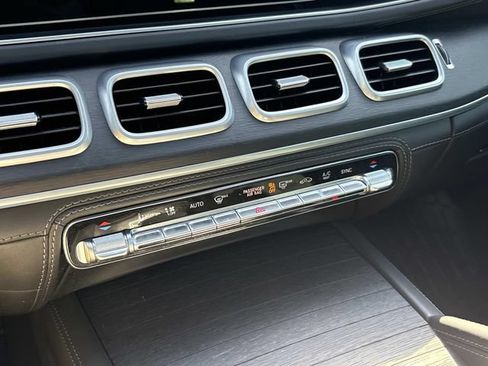Used 2021 Mercedes-Benz GLS 63 AMG 4MATIC image 36