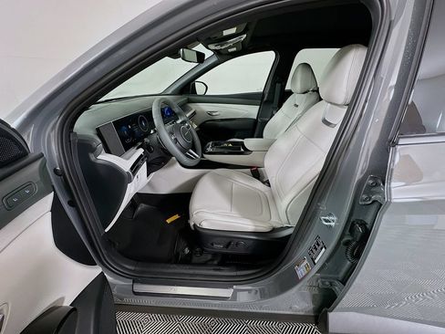 New 2026 Hyundai Tucson Limited FWD image 16