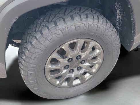 Certified 2026 Toyota Tundra SR5 image 33