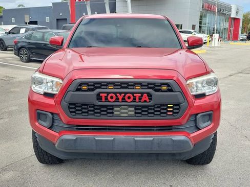 Used 2019 Toyota Tacoma SR w/ SR Convenience Package image 6