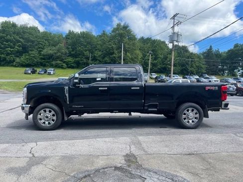 Used 2024 Ford F250 King Ranch AWD/4WD image 9