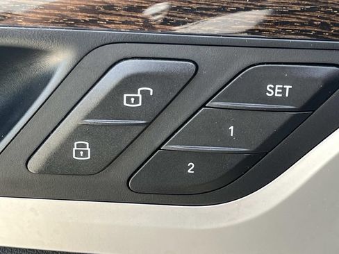 Used 2020 BMW X3 xDrive30i w/ Driving Assistance Package AWD/4WD image 32