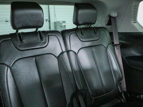 Used 2021 Jeep Grand Cherokee L Limited RWD image 29