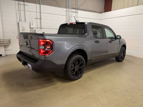 Used 2025 Ford Maverick XLT w/ XLT Luxury Package AWD/4WD image 8