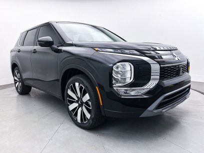 New 2025 Mitsubishi Outlander SE