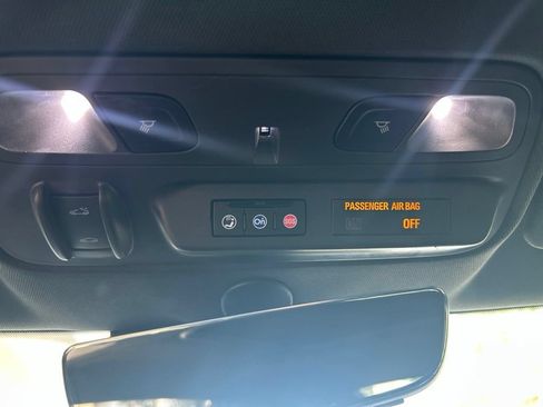 Used 2021 Chevrolet Camaro ZL1 RWD image 55
