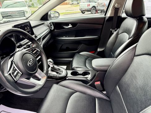 Used 2019 Kia Forte EX FWD image 10