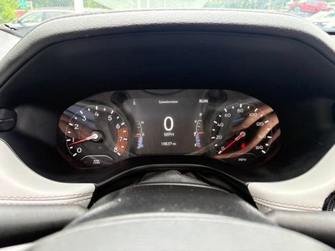 Used 2023 Jeep Compass Limited AWD/4WD image 9
