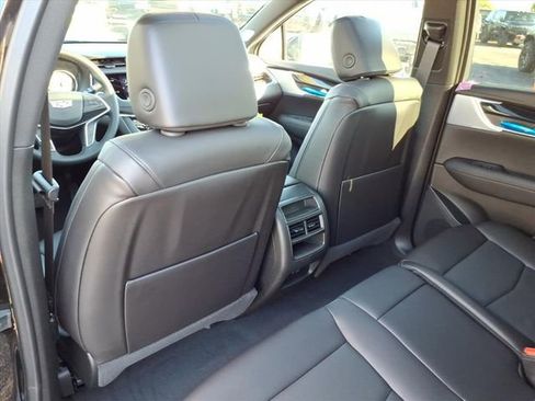 New 2025 Cadillac XT5 Premium Luxury image 15