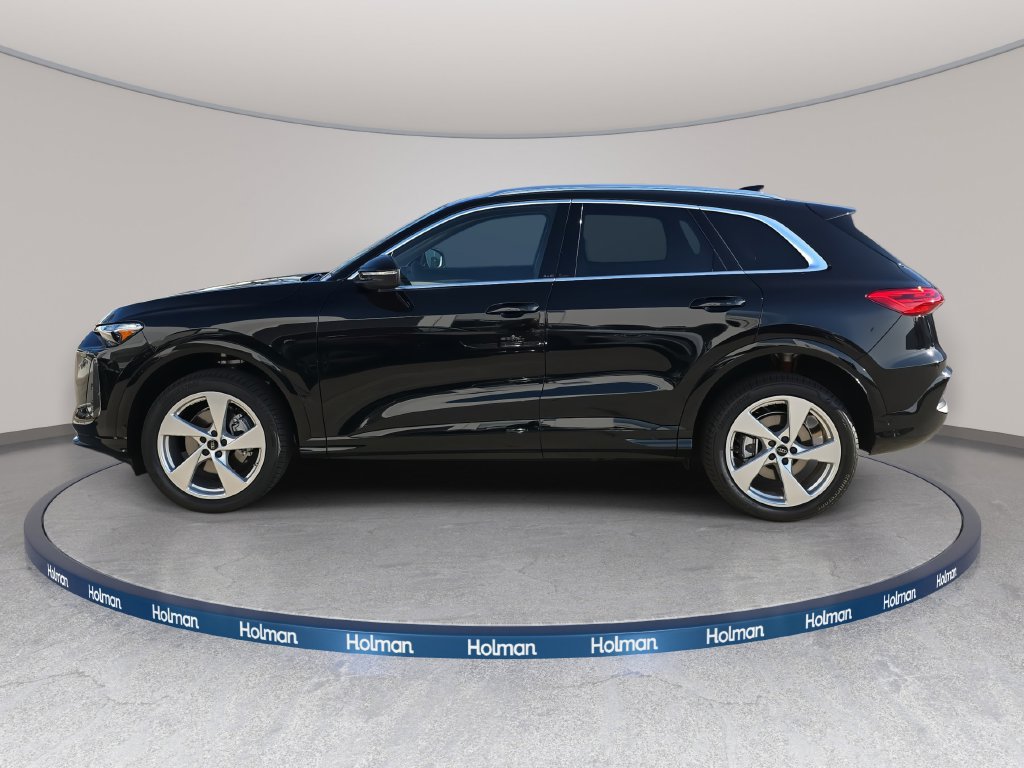 Certified 2025 Audi Q5 Premium Plus w/ Premium Plus AWD/4WD image 6