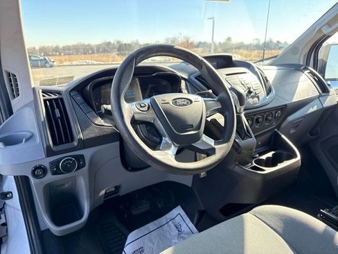 Used 2016 Ford Transit 350 XLT image 21