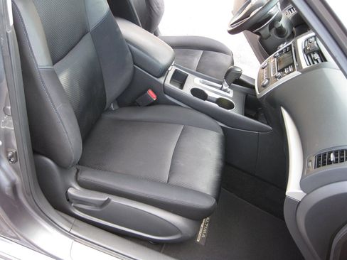 Used 2017 Nissan Altima 2.5 SR w/ Midnight Edition Package FWD image 32