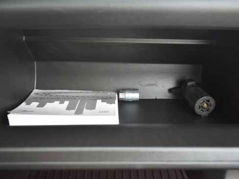 Used 2019 Chevrolet Traverse RS image 51