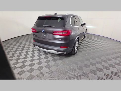 Used 2022 BMW X5 xDrive45e w/ Premium Package image 42