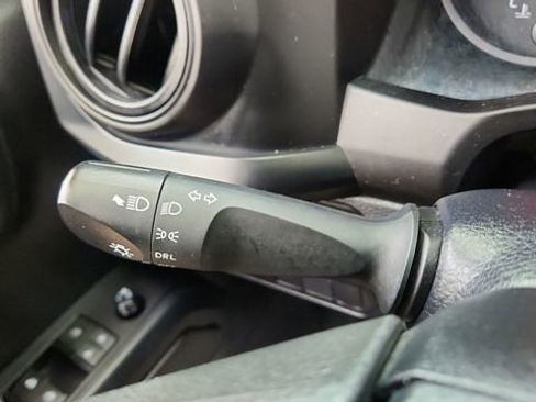 Used 2020 Toyota Tacoma SR image 42