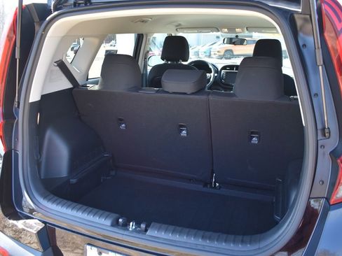 Used 2021 Kia Soul LX image 18